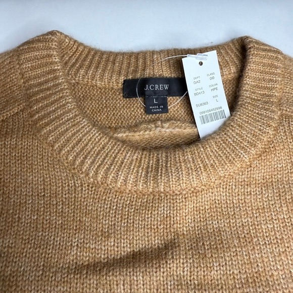 NWT J.Crew Relaxed Saddle Sleeve Soft Crewneck Sweater Camel Large - Picture 3 of 8